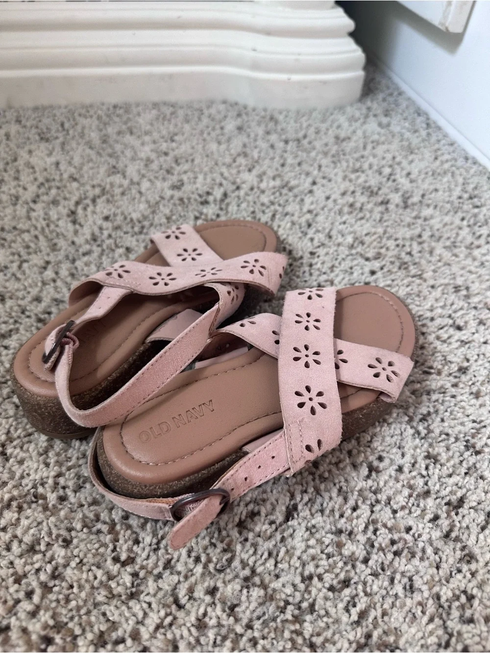 Old Navy Pink Laser-Cut Girls' Sandals size 13
